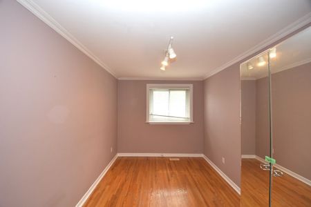 For Lease - 331 Woodsworth Road Unit# Main, Toronto, Ontario - Photo 4