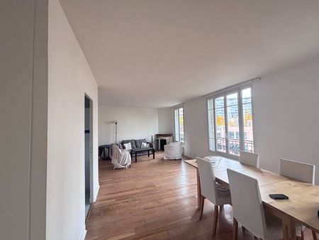 Location Appartement 4 pièces 92m² - Photo 2