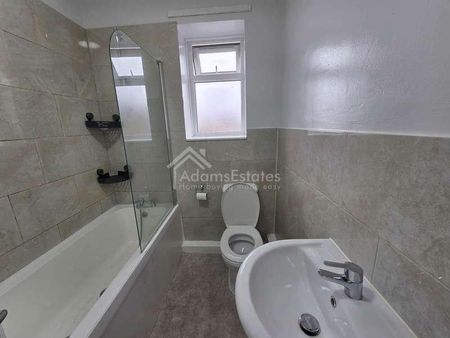 George Street, Dewsbury, WF13 - Photo 3