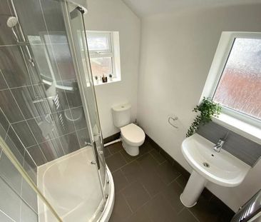 David Road, Coventry - Photo 3