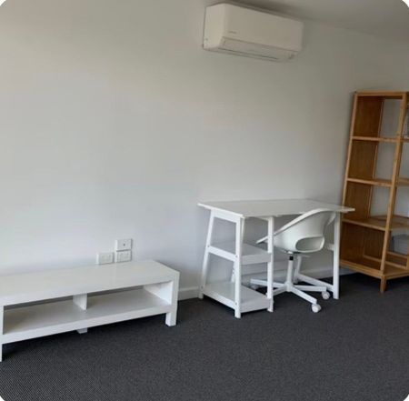 Oakleigh South - Photo 4