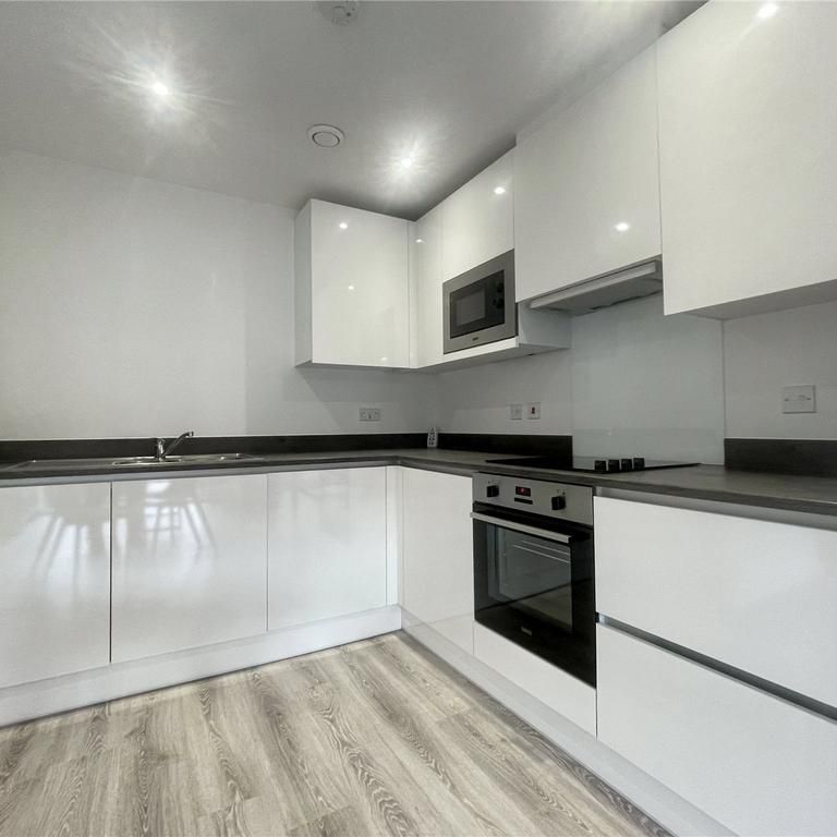 1 bedroom flat to rent - Photo 1