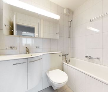 Gepflegte Umgebung, ruhige Lage - Photo 2