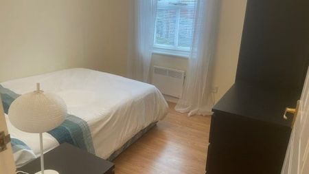 2 Bed Flat, St Mary's Gardens, L8 - Photo 3