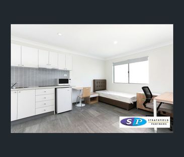 2/13 Mercury Street, Wollongong, NSW 2500 - Photo 4