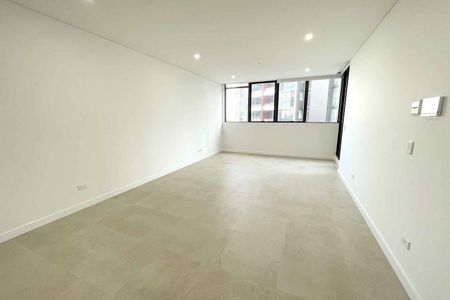 Castle Hill - Photo 2