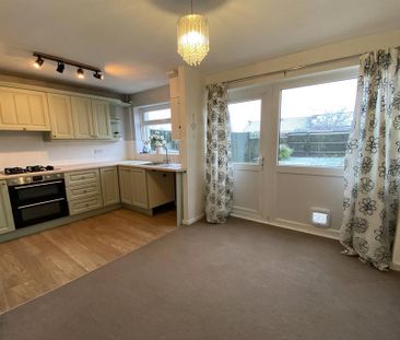 3 bedroom terraced house to rent - Photo 4