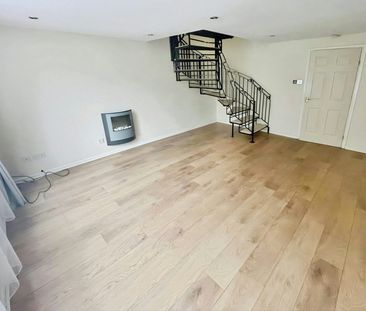 Bloomsbury Way, Lichfield, WS14 - Photo 6