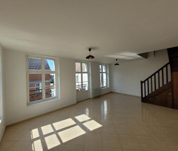 Location Appartement 3 pièces 56m² CONDE SUR L ESCAUT 59163 - Photo 1