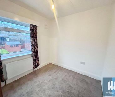 3 bedroom end of terrace house to rent - Photo 5