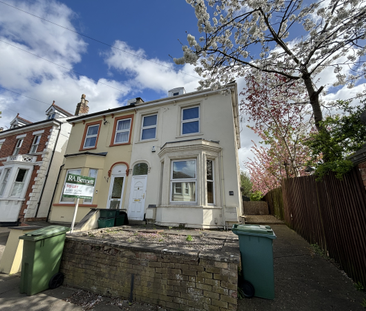 Gloucester Road, Cheltenham, GL51 - Photo 4