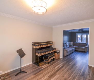 For Lease - 19 Willowbrook Drive, Whitby, Ontario - Photo 1