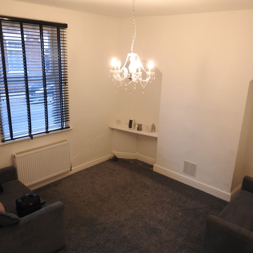 Otway Street, Preston - Photo 1