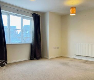 2 bedroom coach house to rent - Photo 3