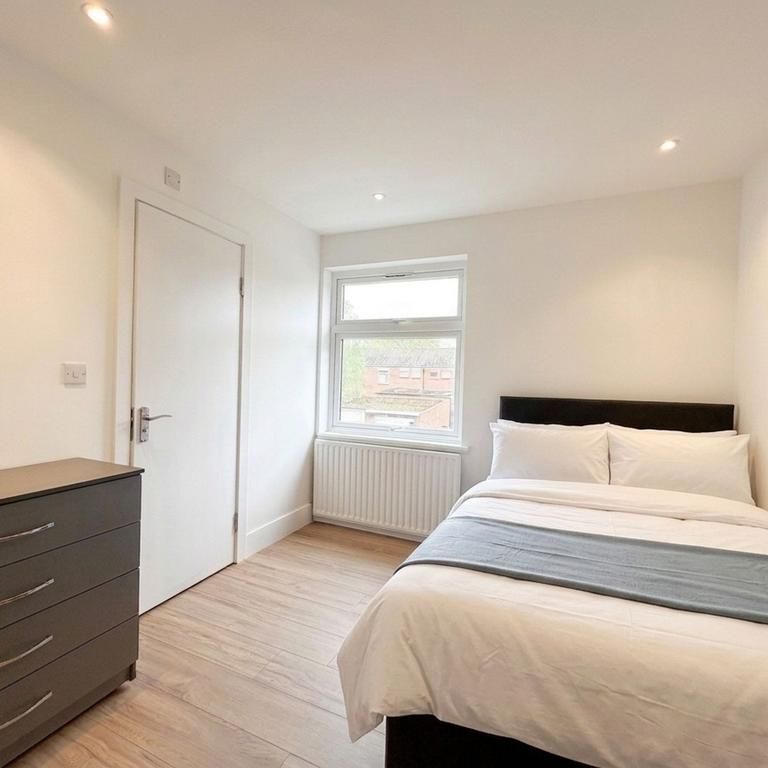 House share to rent - Photo 1