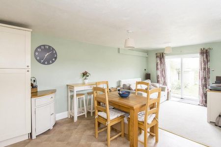 3 bedroom house to rent - Photo 4