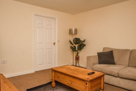 South Wootton - Photo 2