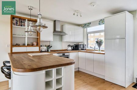 2 bedroom flat to rent - Photo 2