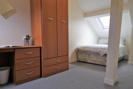 5 bedroom maisonette to rent - Photo 4