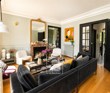 Tout savoir sur cette maison dans le quartier Mairie, à Garches - Photo 2