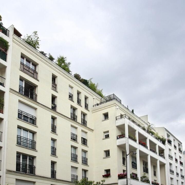 location Appartement T3 DE 66.06m² À PARIS - Photo 1