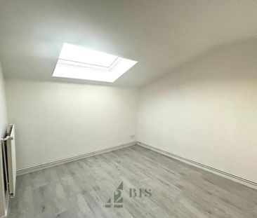 Location Appartement 4 pièces 86m² ROANNE 42300 - Photo 6