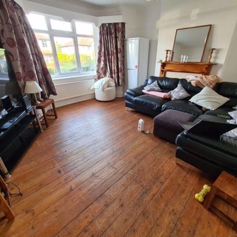 3 bedroom house to rent - Photo 1