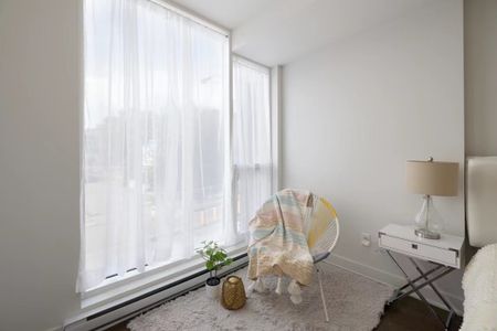 1288 Rue St-Antoine O., apt. TH2 - Photo 5