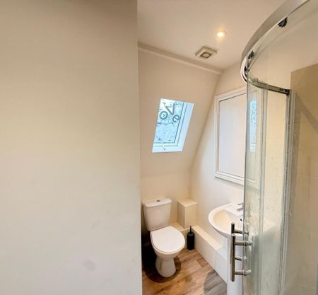 1 bedroom flat to rent - Photo 4