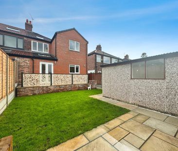 3 bedroom semi-detached house to rent - Photo 4