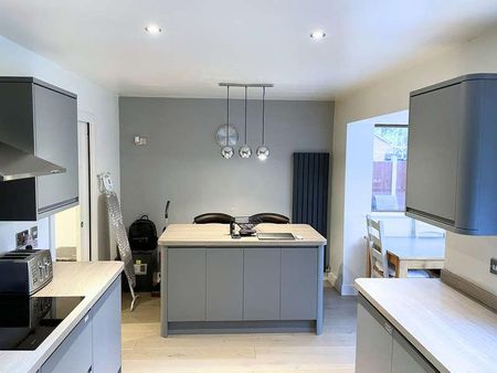 Potters Drive, Hopton, Great Yarmouth, Norfolk, NR31 - Photo 5