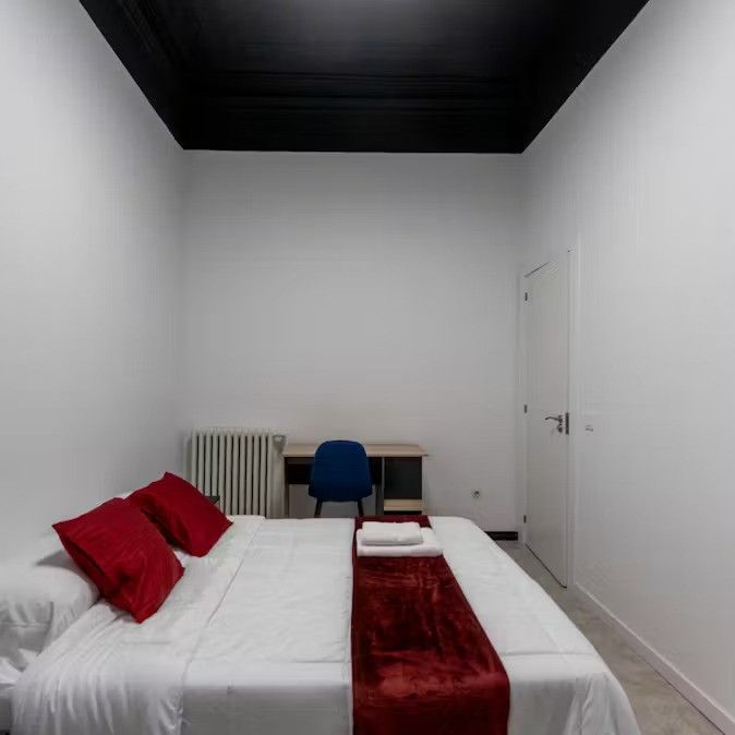 Calle de Sagasta, Madrid, Community of Madrid 28004 - Photo 1