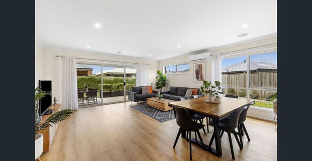 Display Quality Home - Photo 1