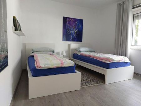 2-Zimmer-Wohnung im Herzen von Rüttenscheid (möbliert, auf Wunsch un- oder teil-möbliert) - Photo 5