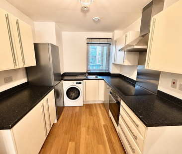 1 bedroom flat to rent - Photo 3
