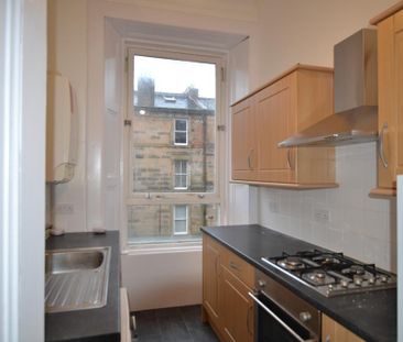 1 bedroom flat to rent - Photo 3