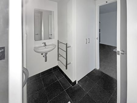 2 Bedroom City Living - Photo 5