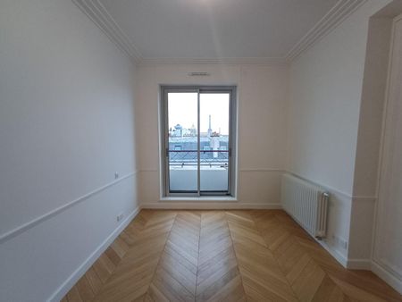 location Appartement T6 DE 202.36m² À PARIS - Photo 4