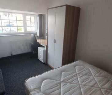 Wallscourt Road, Filton, Bristol - Photo 3