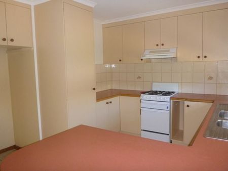 6 Birchman Court - Photo 4