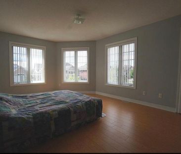 For Lease - 23 Pefferlaw Circle Unit# Upper, Brampton, Ontario - Photo 2