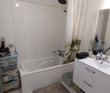 Location appartement récent 2 pièces 42.89 m² à Scionzier (74950) 5 - Photo 5