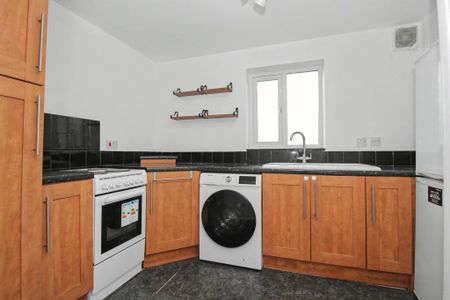 1 bedroom apartment to rent - Photo 4