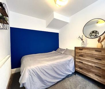 5 bedroom house to rent - Photo 2