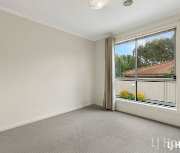 Fantastic 2 Bedroom Townhouse - Photo 2