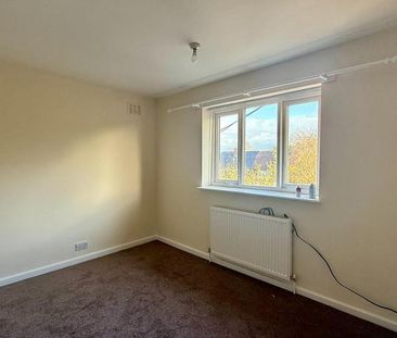 2 bedroom semi-detached house to rent - Photo 5