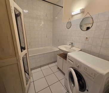 Location Appartement 2 pièces 54m² - Photo 4