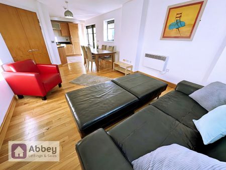 3 bedroom apartment to rent - Photo 3