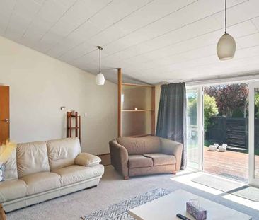 Redwood - 3 Bedrooms - Photo 2