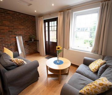 4 bedroom house to rent - Photo 1